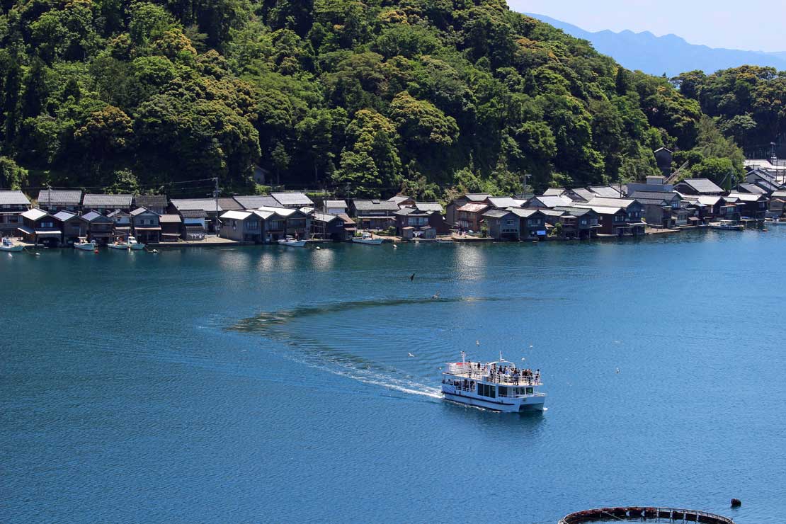 公式 伊根湾めぐり遊覧船 伊根の舟屋へ行こう 丹後海陸交通 公式 伊根湾めぐり遊覧船 伊根の舟屋へ行こう 丹後海陸交通